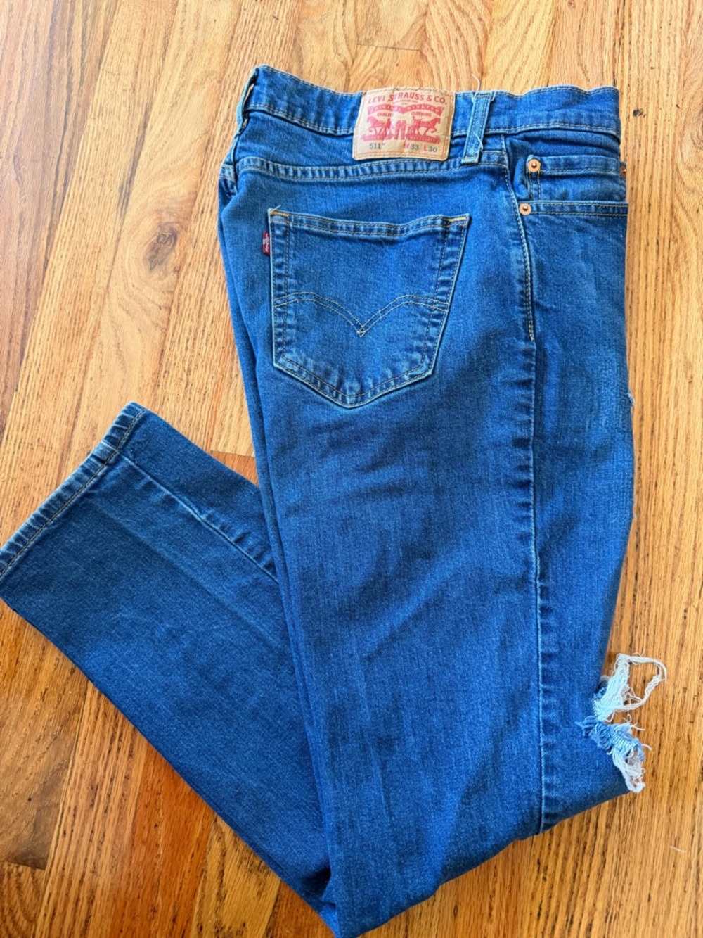 Levi's Blue Denim Jeans with Brown Leather Patch W33 L30